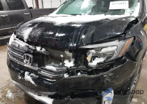 2018 Honda Pilot Ex-L z USA, uszkodzony, nr VIN 5FNYF6H59JB072791